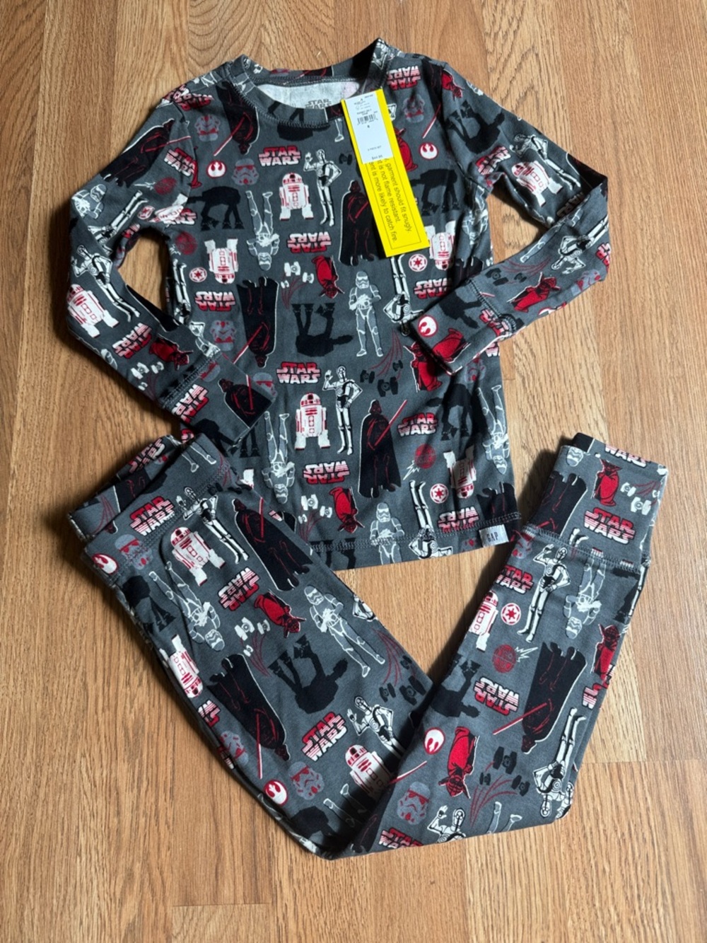 GAP Organic Star Wars Boys 2-Piece PJ Set Pajamas 6 NWT